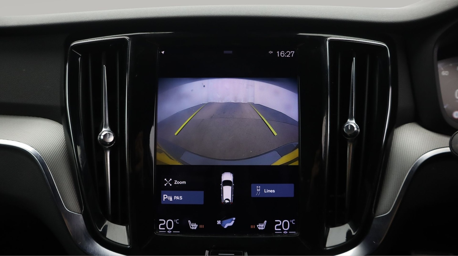 Used Volvo V60 2022 for sale - 78035259: Photo 20