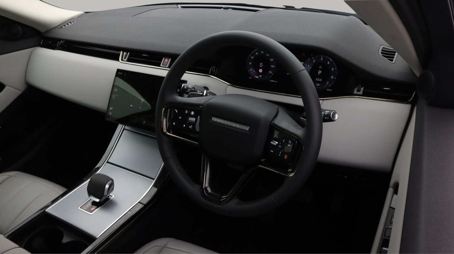 Used Land Rover Range Rover Evoque 2023 for sale - 77935923: Photo 9