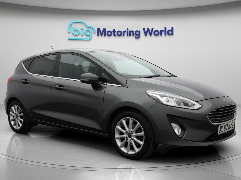Used Ford Fiesta 2017 for sale - 76456670: Photo 1