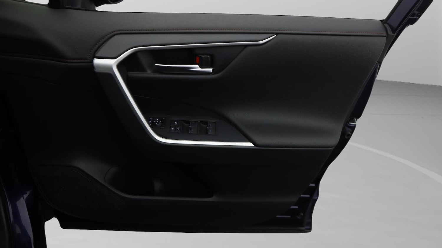 Used Toyota RAV4 2022 for sale - 76667198: Photo 16