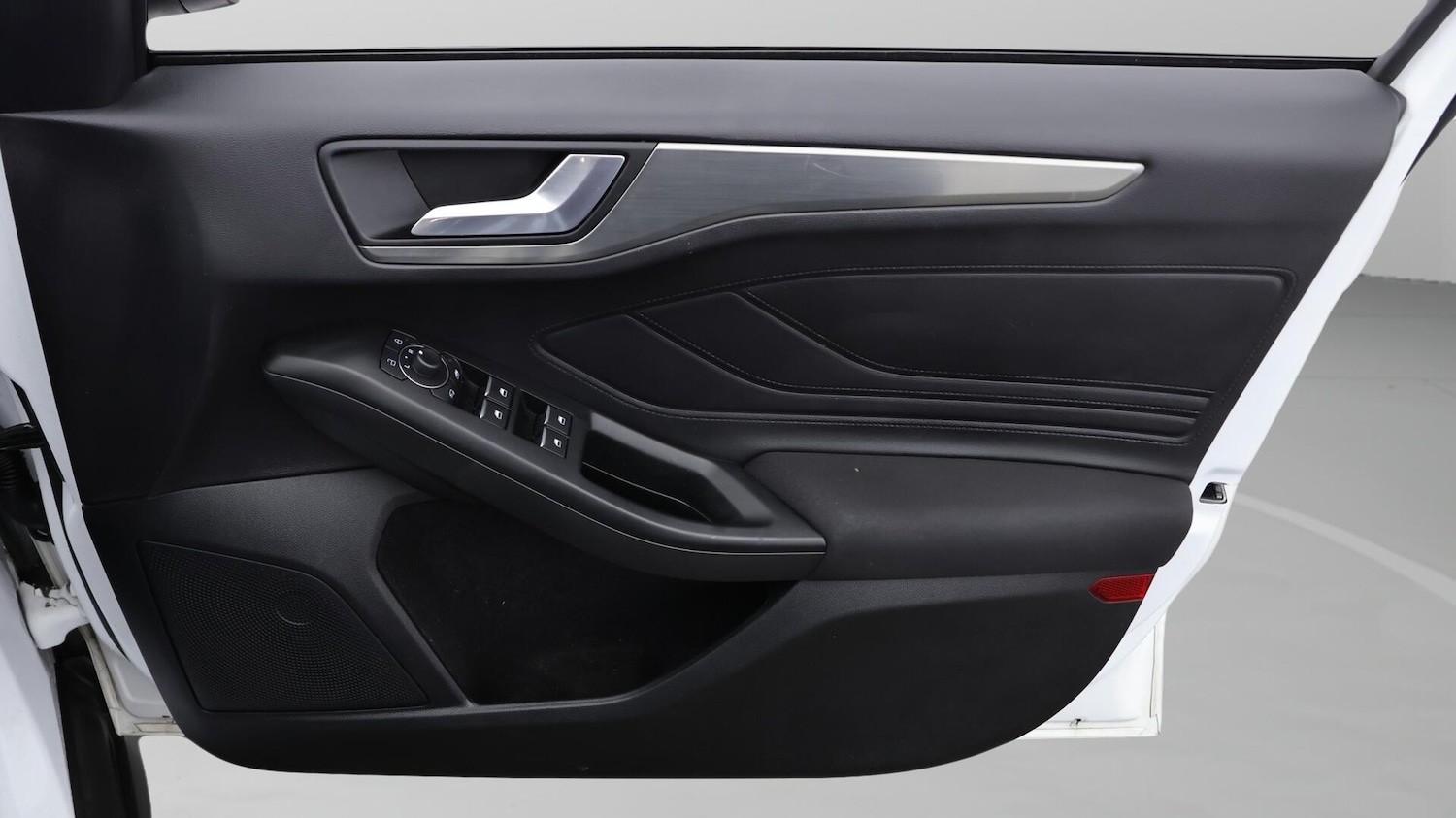 Used Ford Focus 2023 for sale - 76473936: Photo 16