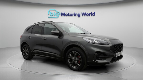 Used Ford Kuga 2022 for sale - 76226869: Photo 2