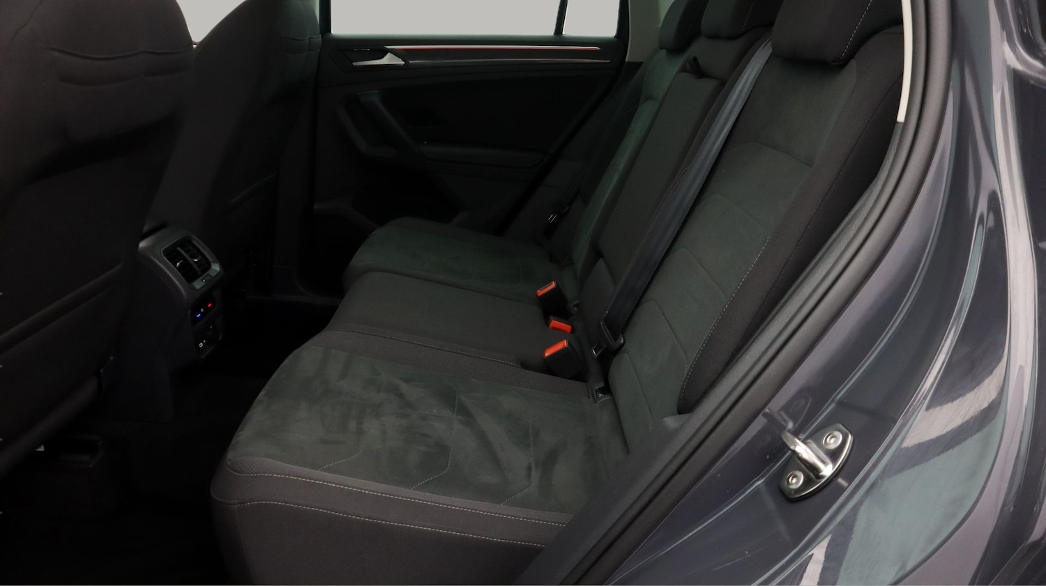 Used Volkswagen Tiguan 2021 for sale - 77326692: Photo 16