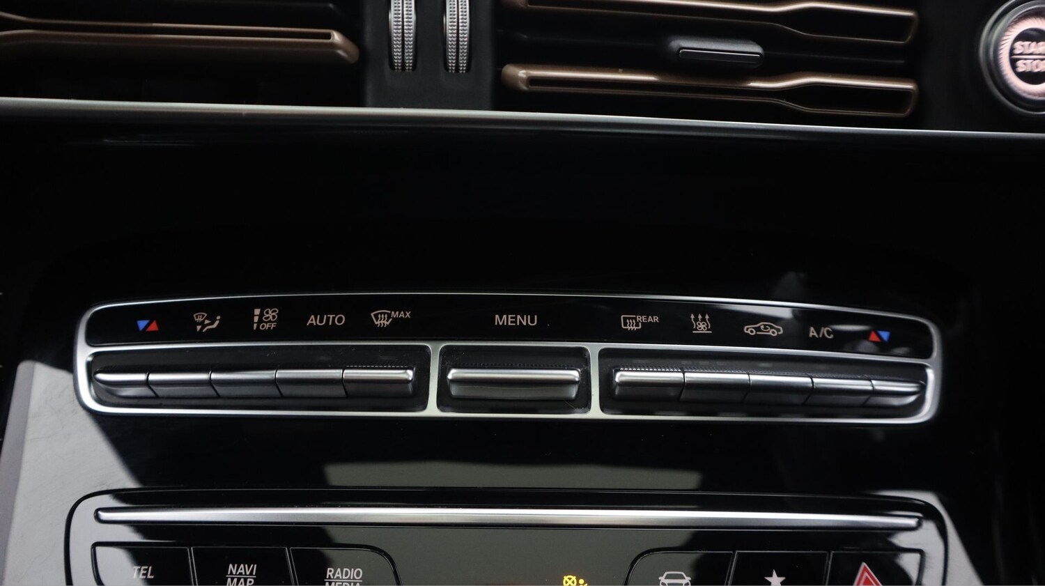 Used Mercedes-Benz EQC 2023 for sale - 77802211: Photo 12