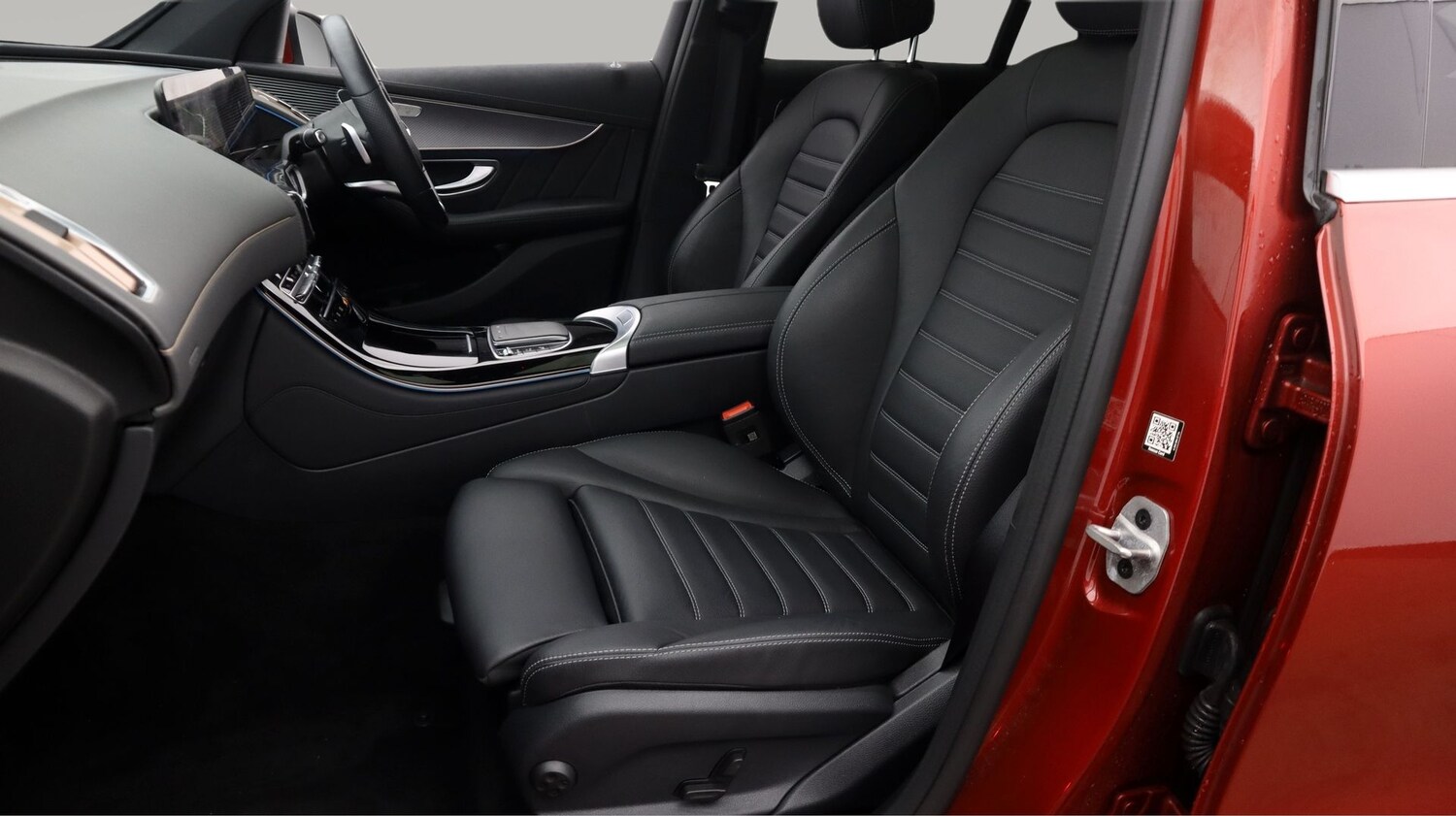 Used Mercedes-Benz EQC 2023 for sale - 77802211: Photo 14