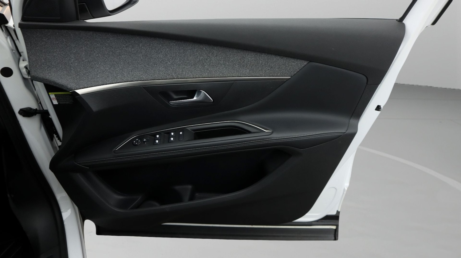 Used Peugeot 5008 2019 for sale - 77289409: Photo 15