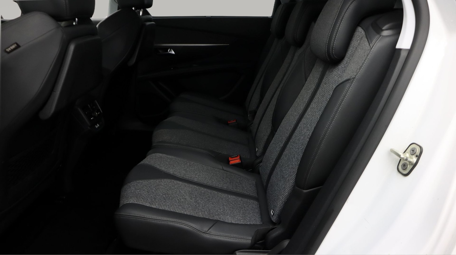 Used Peugeot 5008 2019 for sale - 77289409: Photo 16