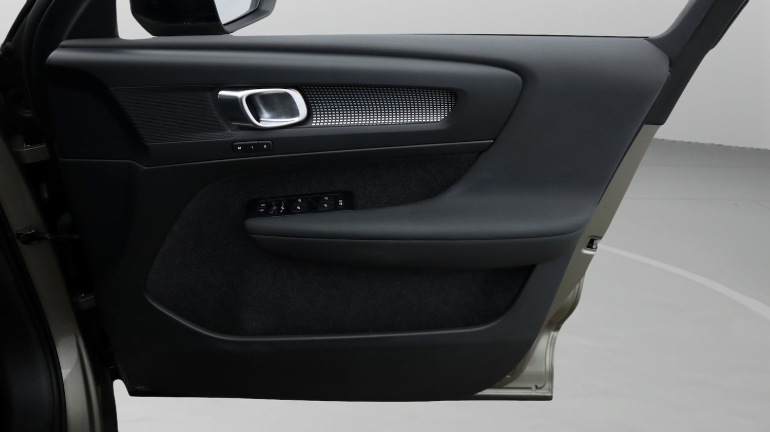 Used Volvo XC40 2022 for sale - 78028070: Photo 15