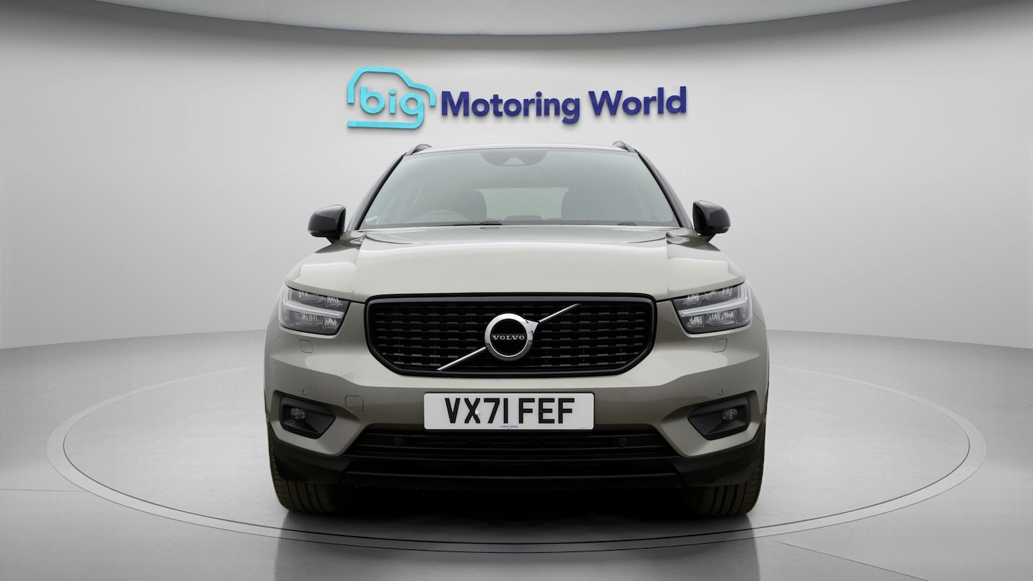 Used Volvo XC40 2022 for sale - 78028070: Photo 2