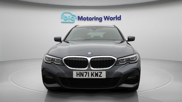 Used BMW 3 Series 2022 for sale - 76151203: Photo 3
