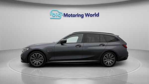 Used BMW 3 Series 2022 for sale - 76151203: Photo 5