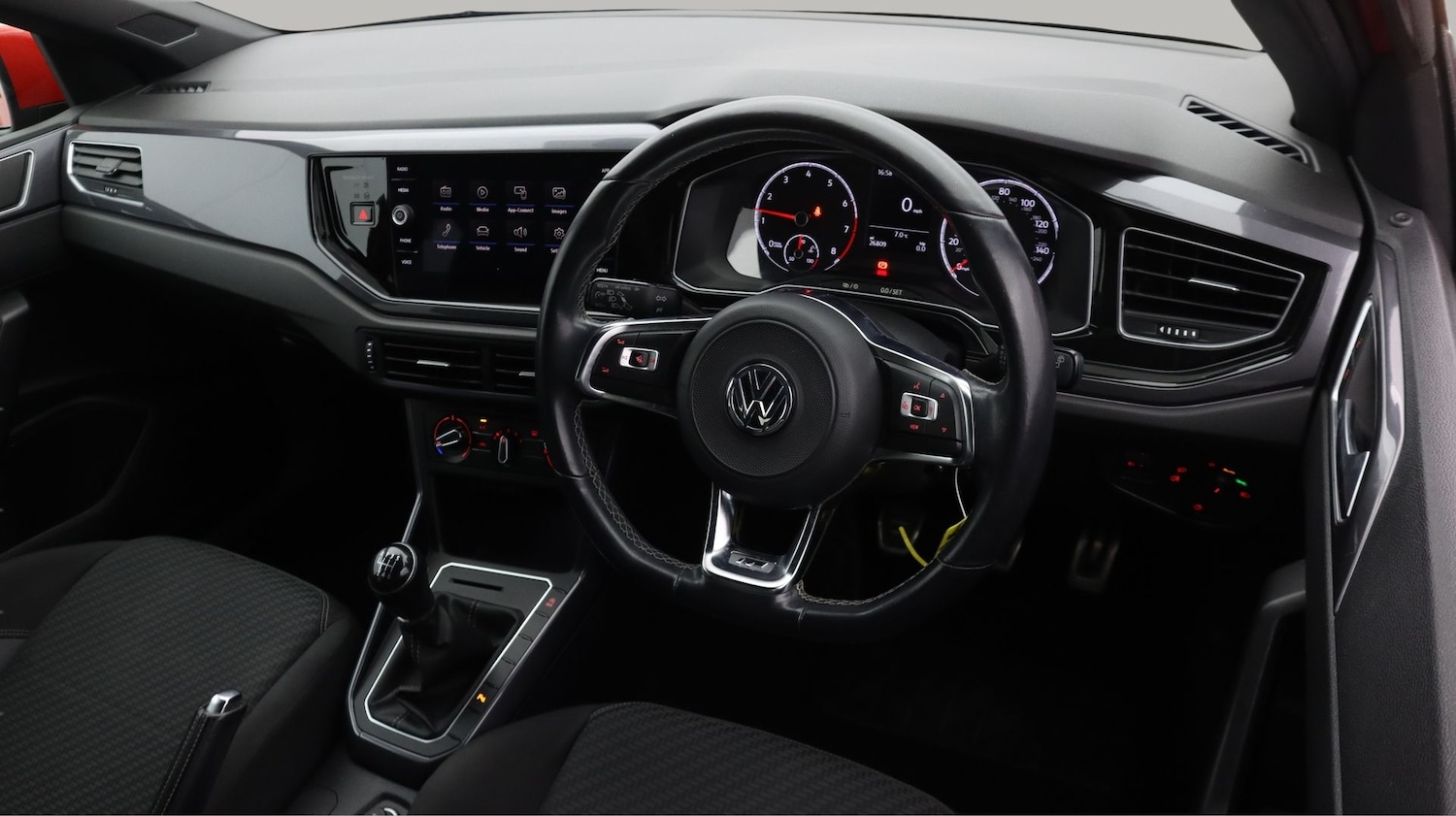 Used Volkswagen Polo 2019 for sale - 77802187: Photo 9