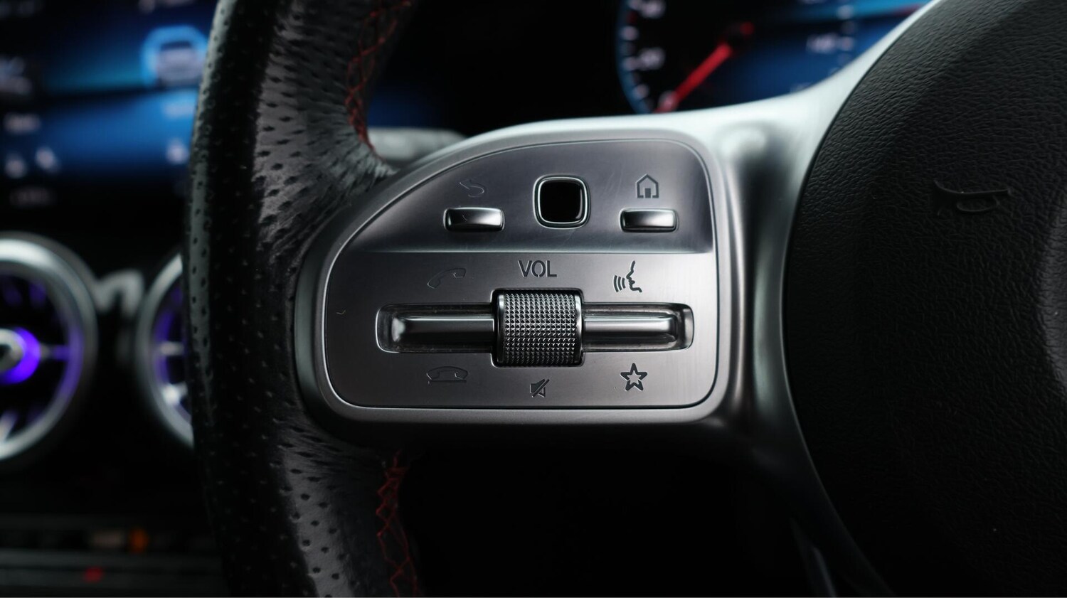 Used Mercedes-Benz GLB for sale - 76689383: Photo 24