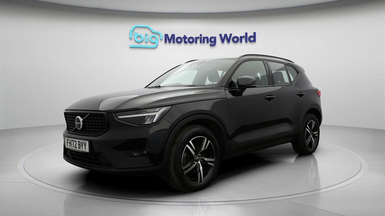 Used Volvo XC40 2023 for sale - 77410811: Photo 3
