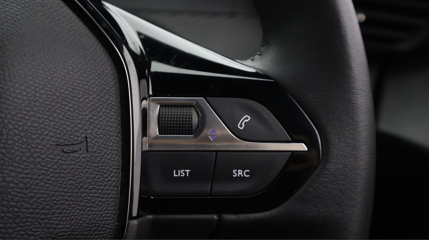 Used Peugeot 2008 2023 for sale - 77776095: Photo 22