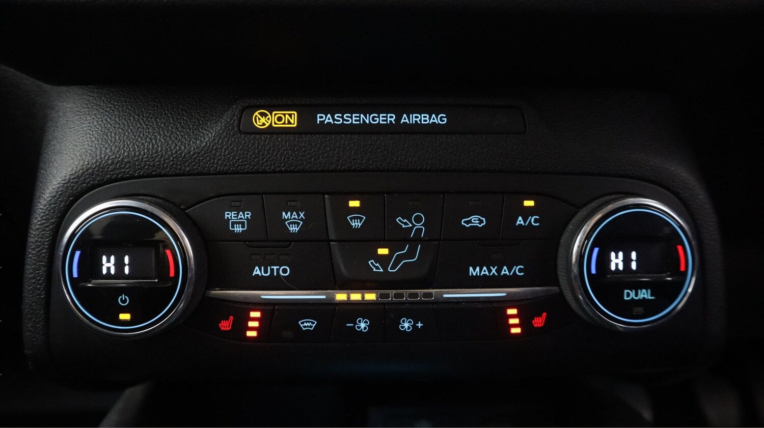 Used Ford Focus 2020 for sale - 77906179: Photo 12