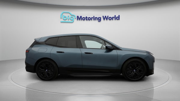 Used BMW iX 2022 for sale - 76246552: Photo 9