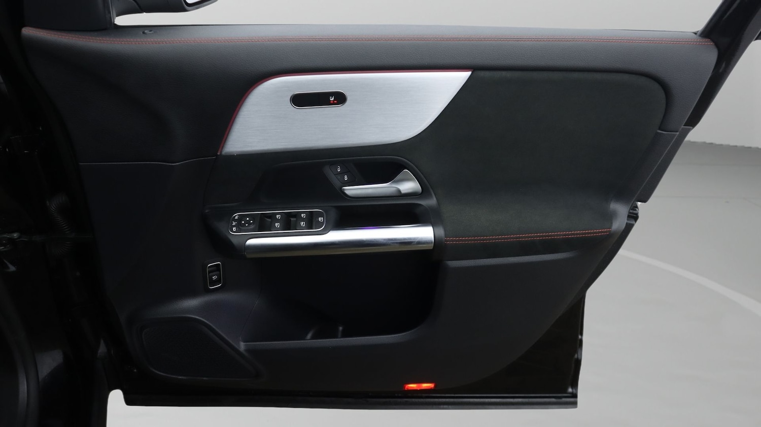 Used Mercedes-Benz EQA 2021 for sale - 77782039: Photo 15