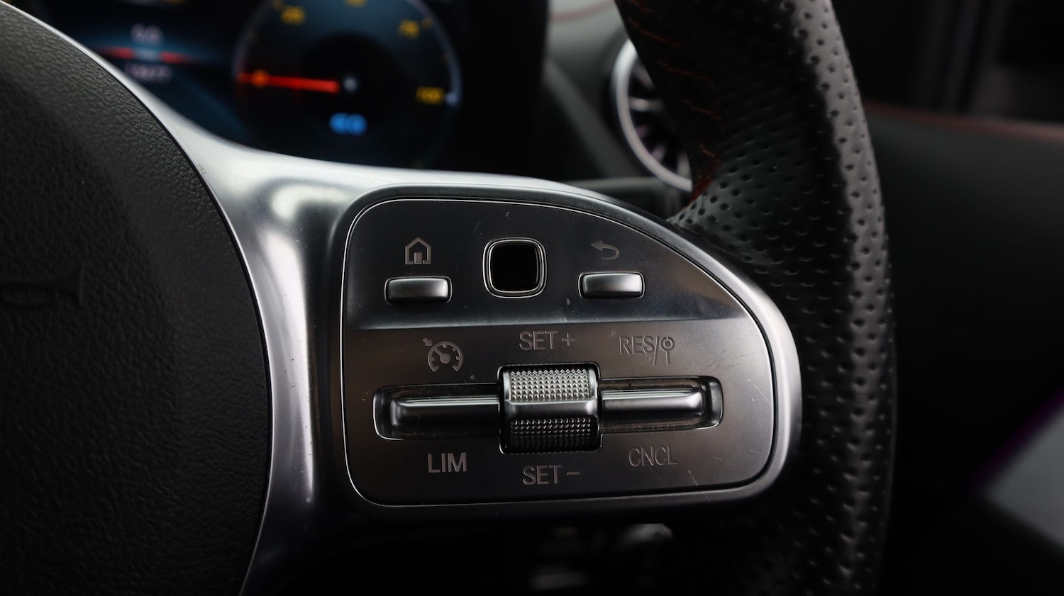 Used Mercedes-Benz EQA 2021 for sale - 77782039: Photo 25