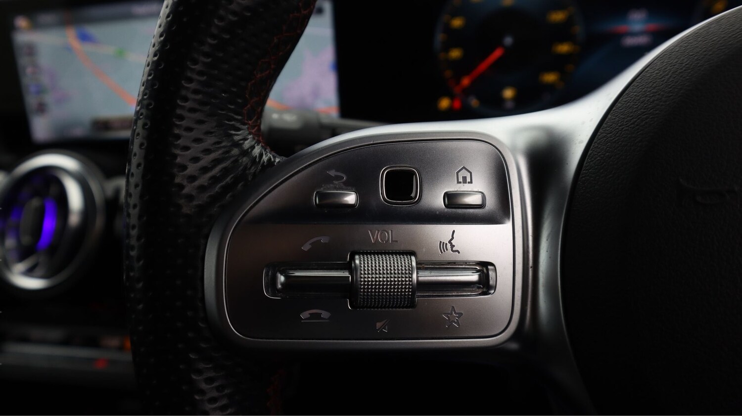 Used Mercedes-Benz GLB 2022 for sale - 77938587: Photo 26