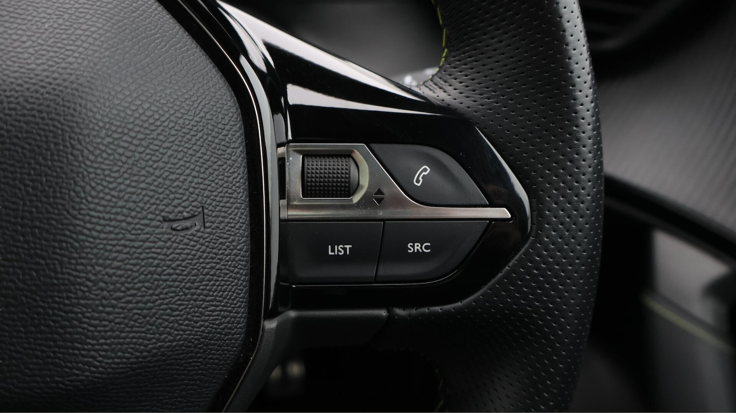 Used Peugeot 2008 2020 for sale - 76735245: Photo 25