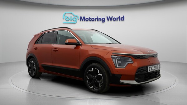 Used Kia Niro 2022 for sale - 76246813: Photo 2