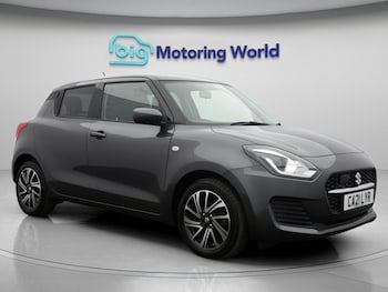 Used Suzuki Swift 2021 for sale - 75614195: Photo