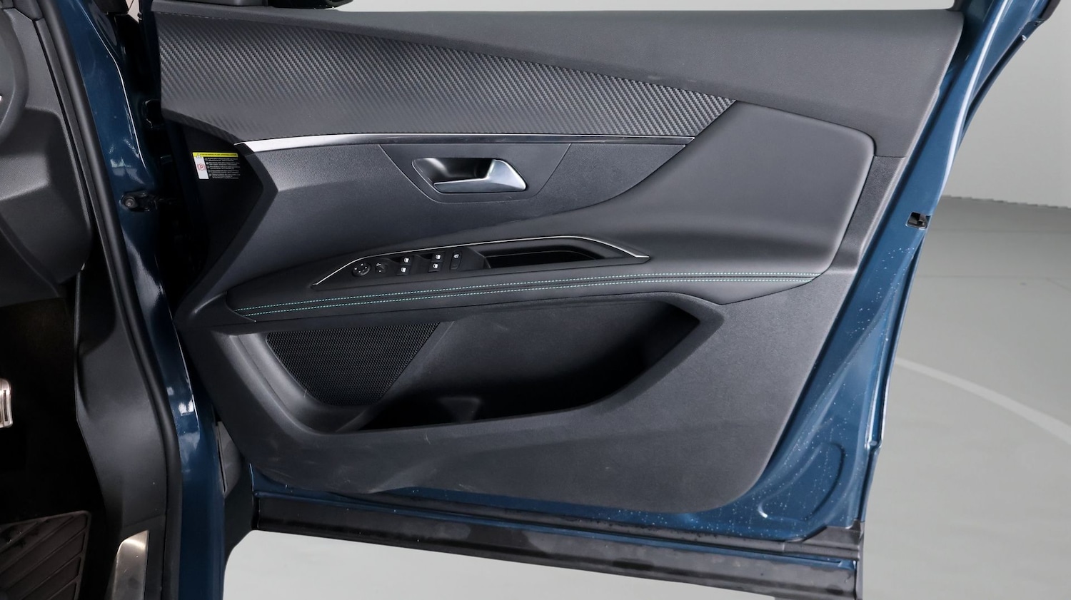 Used Peugeot 3008 2024 for sale - 77540585: Photo 15