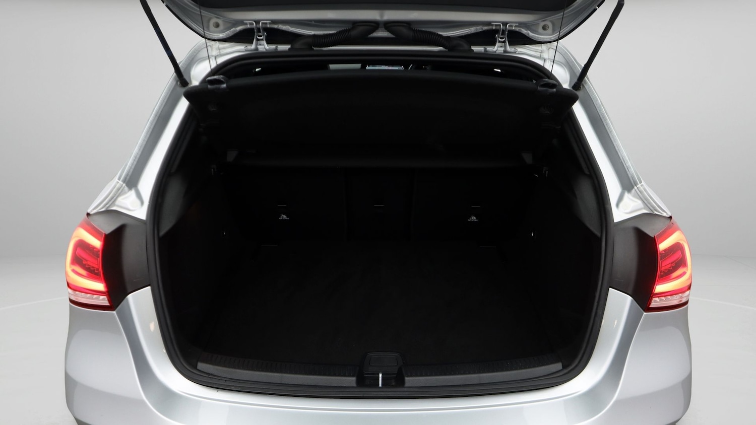 Used Mercedes-Benz A-Class 2022 for sale - 77752793: Photo 17