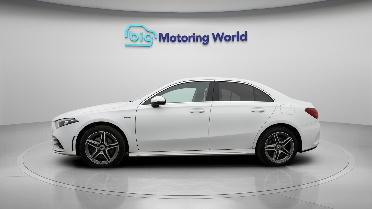 Used Mercedes-Benz A-Class 2020 for sale - 76083654: Photo 5
