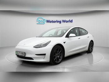 Used Tesla Model 3 2021 for sale - 76099383: Photo 4