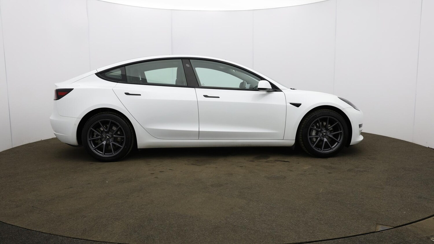 Used Tesla Model 3 2021 for sale - 76099383: Photo 55