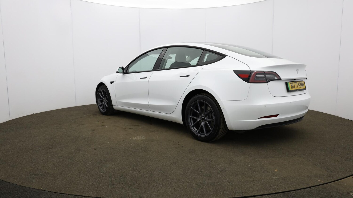Used Tesla Model 3 2021 for sale - 76099383: Photo 57