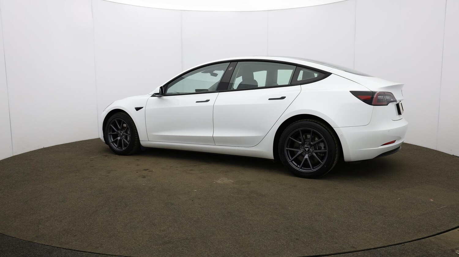 Used Tesla Model 3 2021 for sale - 76099383: Photo 69