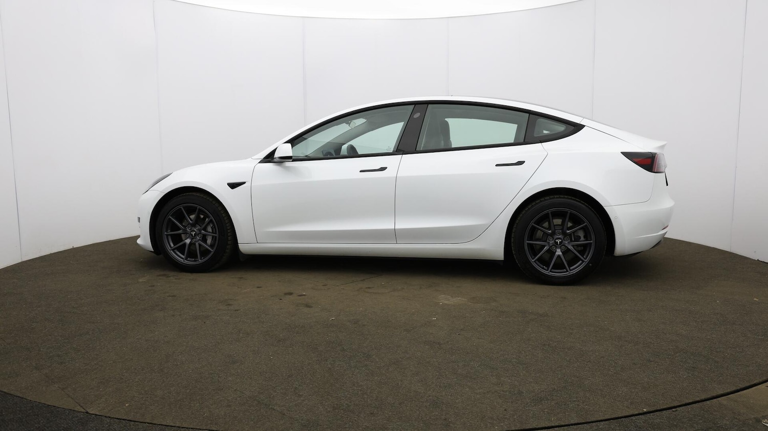 Used Tesla Model 3 2021 for sale - 76099383: Photo 71