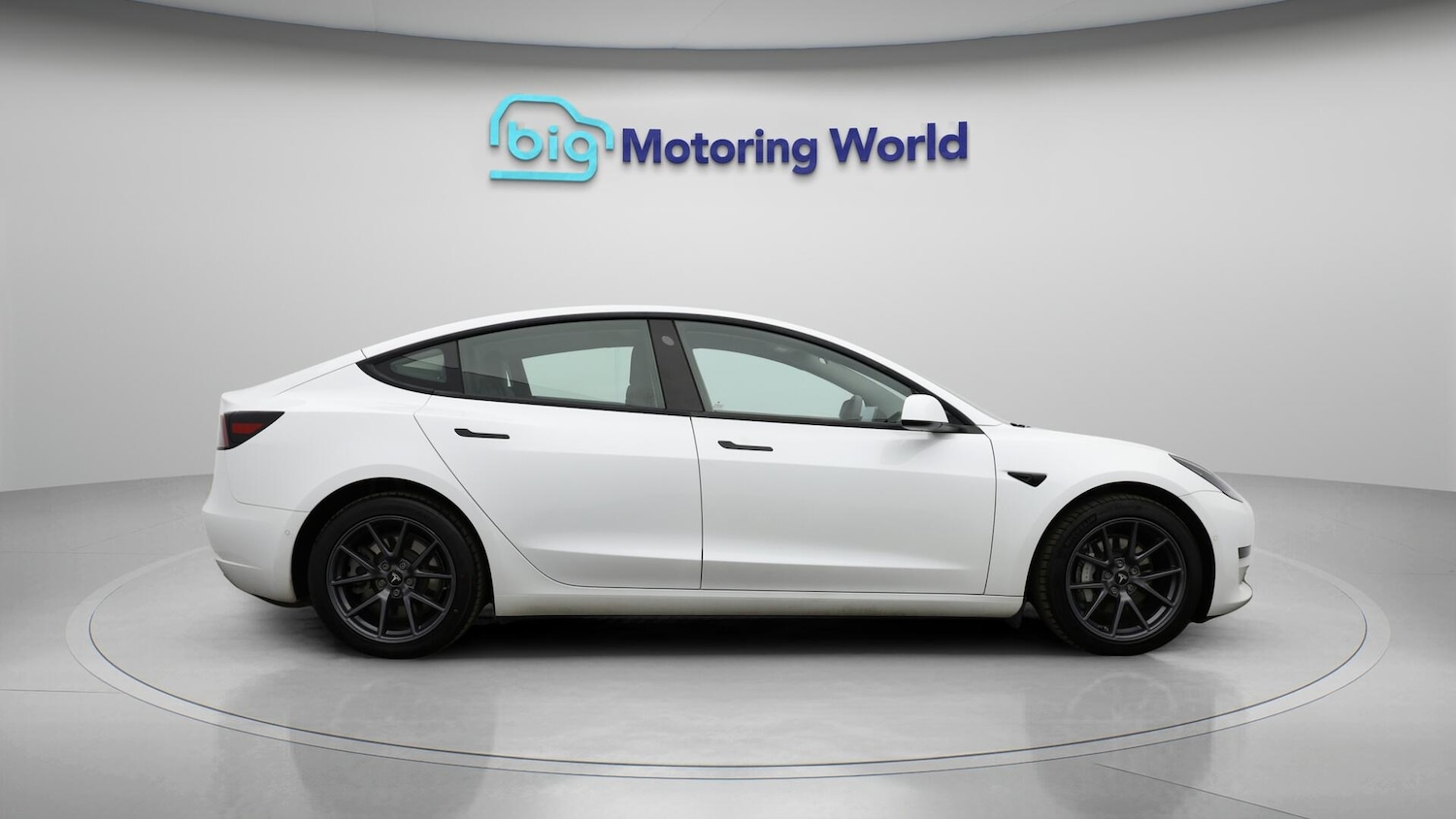 Used Tesla Model 3 2021 for sale - 76099383: Photo 9