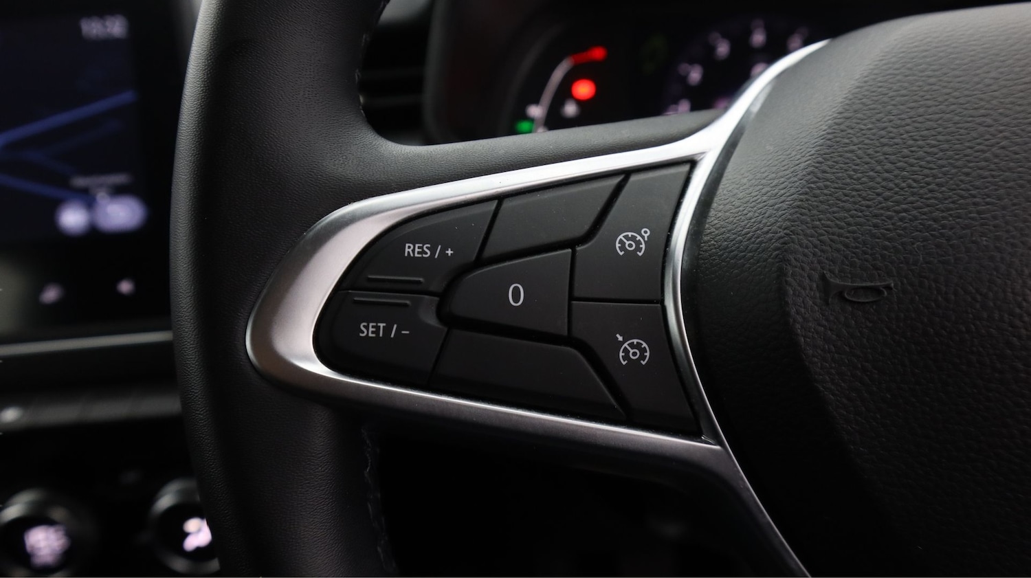 Used Renault Clio 2023 for sale - 77991858: Photo 21