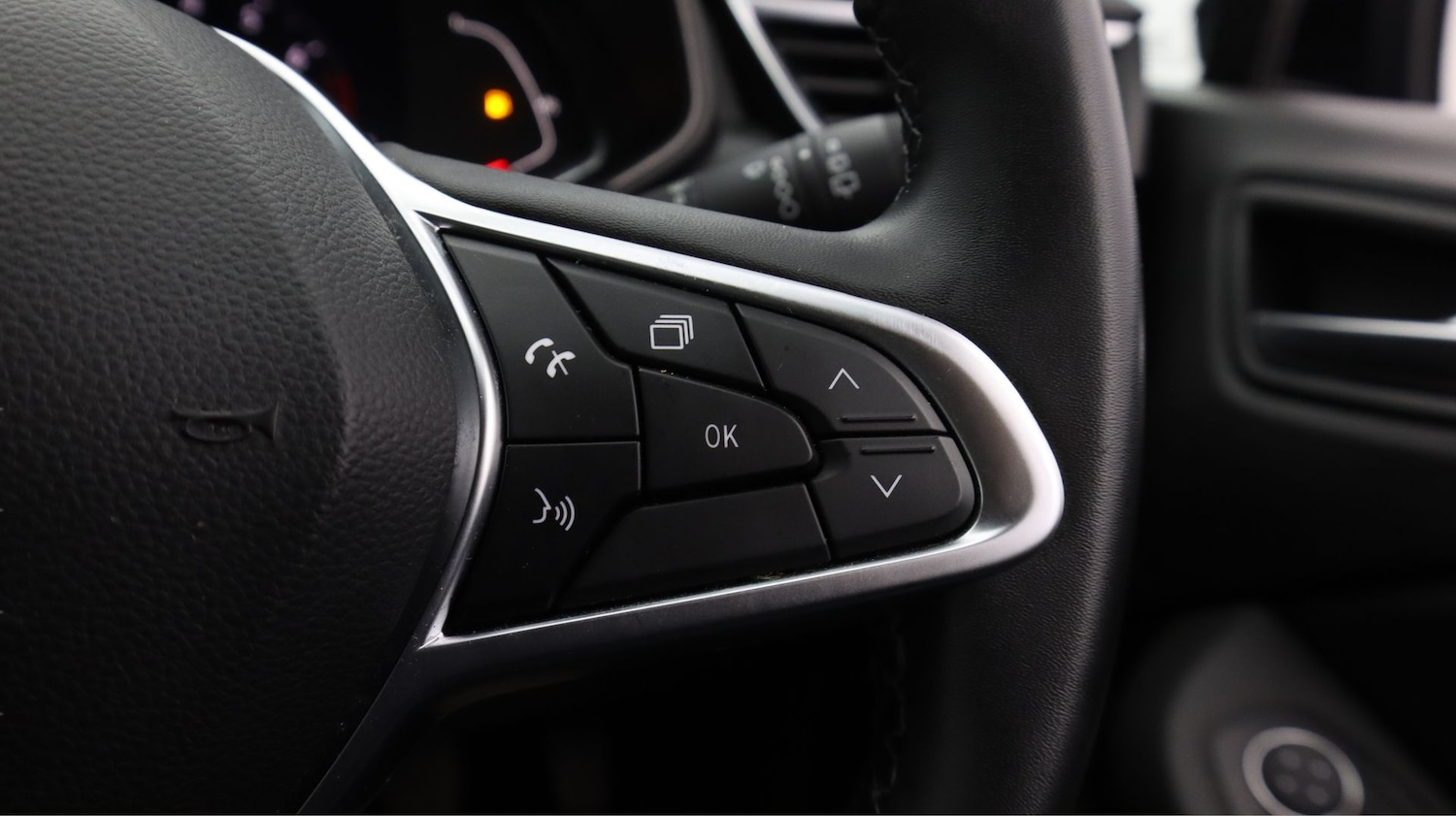 Used Renault Clio 2023 for sale - 77991858: Photo 22