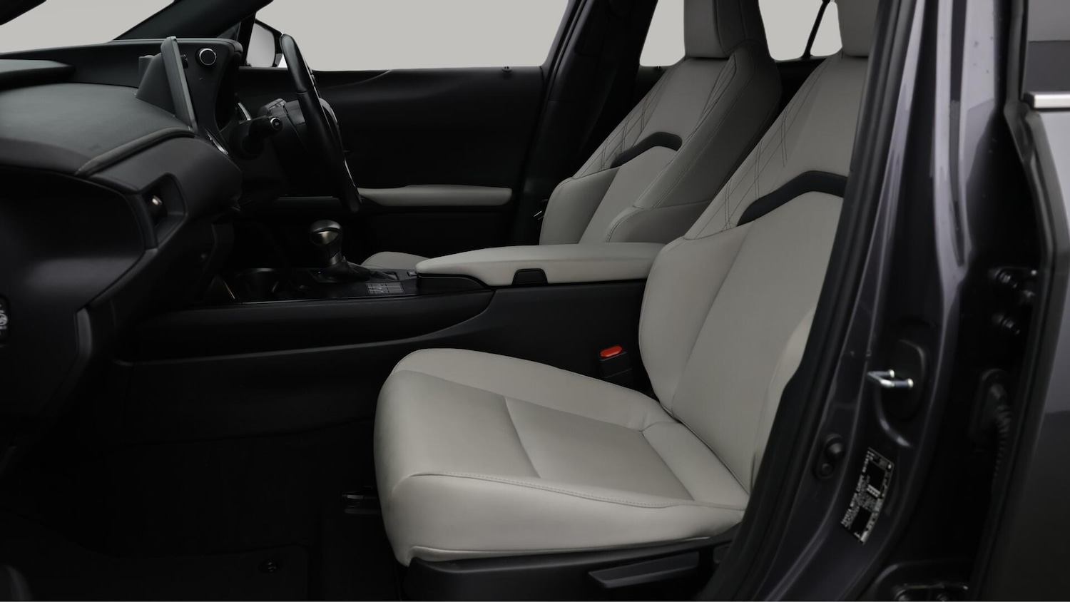 Used Lexus UX 2023 for sale - 76371098: Photo 15