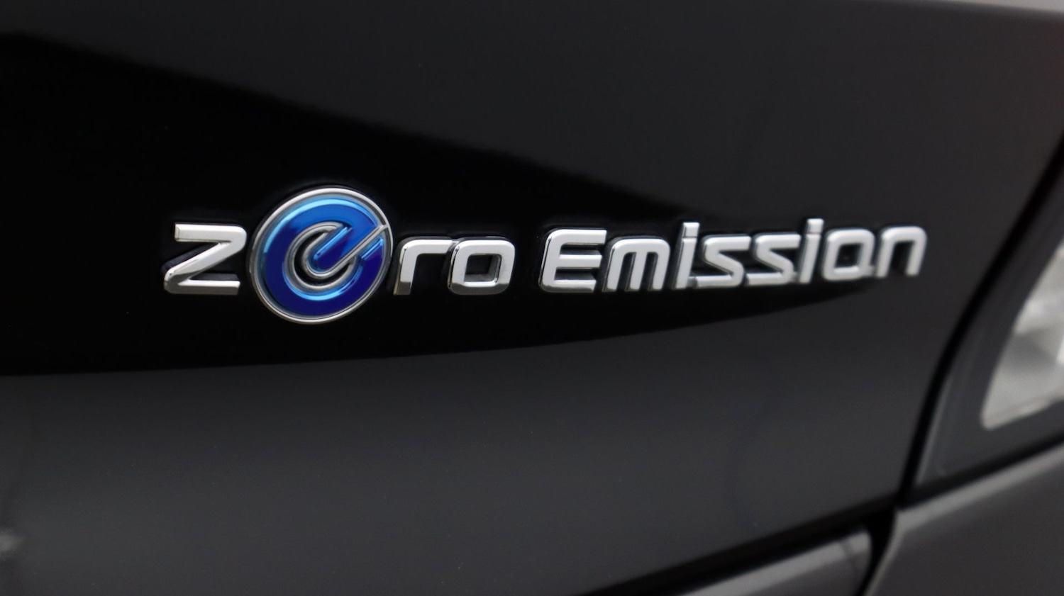 Used Nissan Leaf 2020 for sale - 78155636: Photo 24