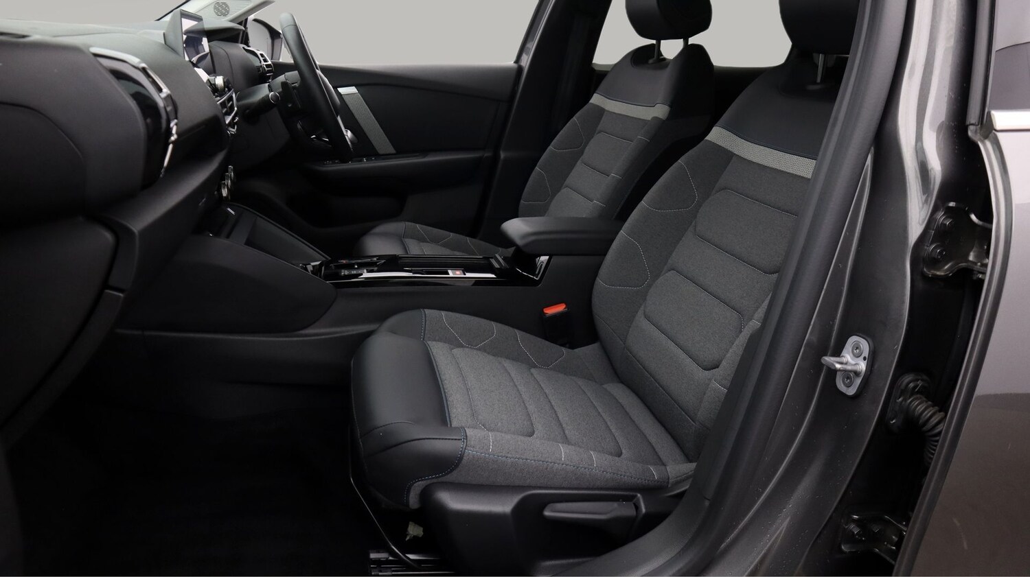 Used Citroen C4 2022 for sale - 77526777: Photo 14