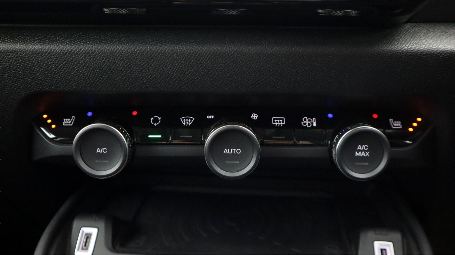 Used Citroen C4 2022 for sale - 77413074: Photo 12