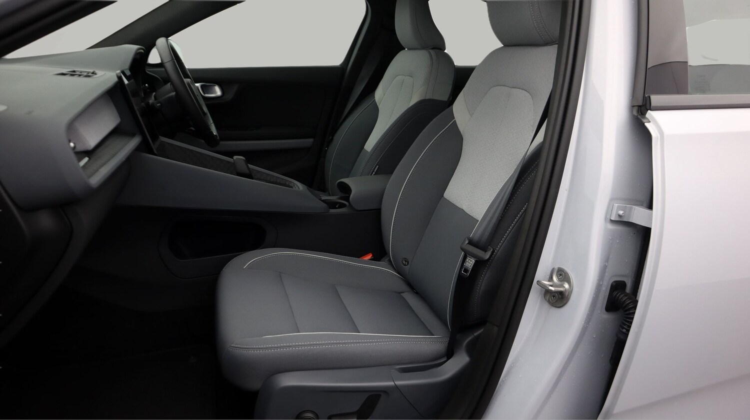 Used Polestar Polestar 2 2023 for sale - 77293931: Photo 14