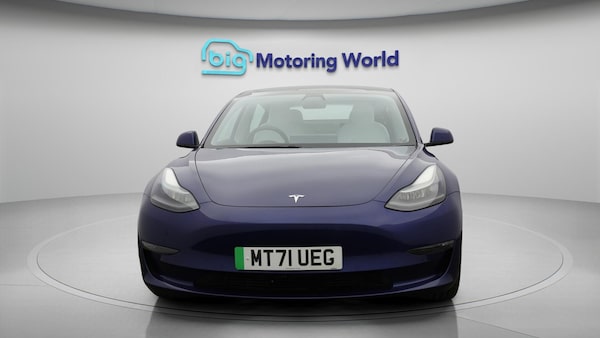 Used Tesla Model 3 2021 for sale - 76215006: Photo 3
