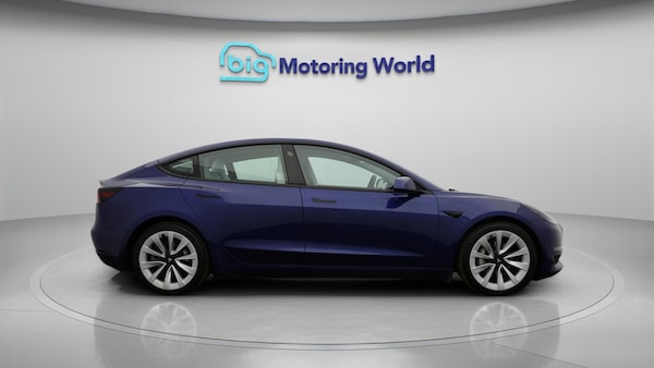 Used Tesla Model 3 2021 for sale - 76215006: Photo 9