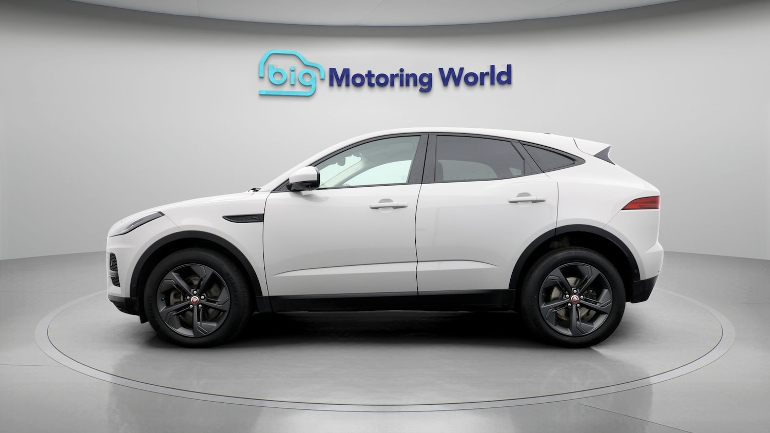Used Jaguar E-Pace 2021 for sale - 77487148: Photo 4