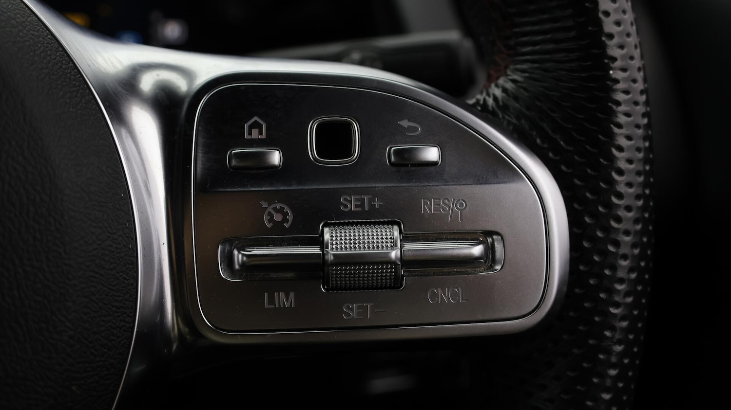 Used Mercedes-Benz GLB 2022 for sale - 76214981: Photo 26