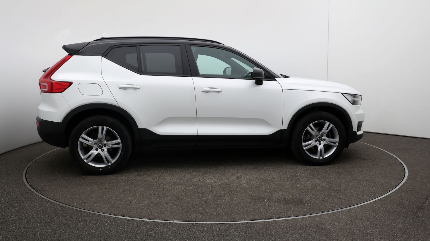 Used Volvo XC40 2020 for sale - 77137165: Photo 17