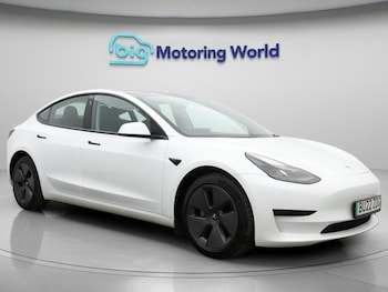 Tesla - Model 3