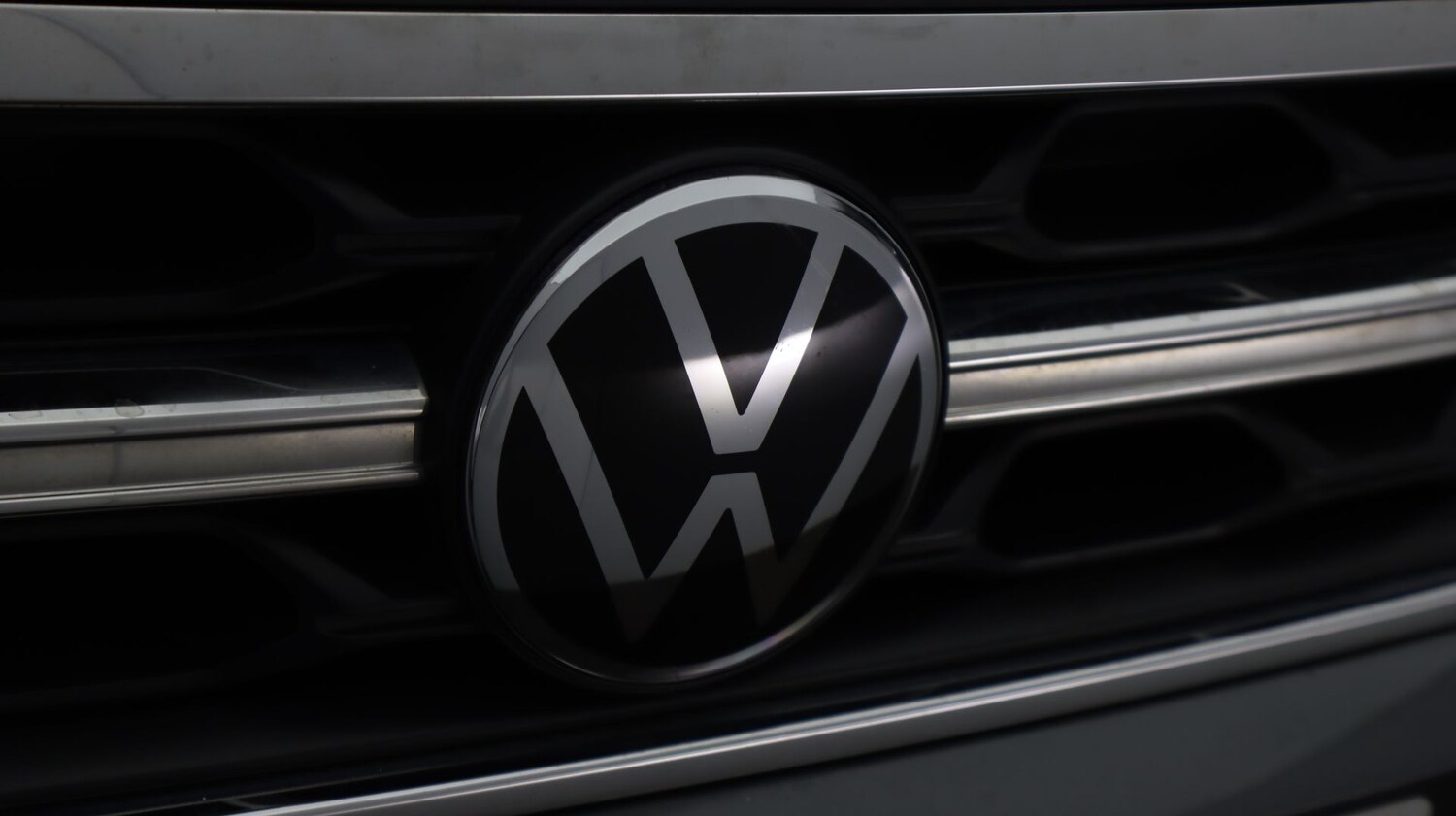 Used Volkswagen T-Roc 2023 for sale - 77274730: Photo 20